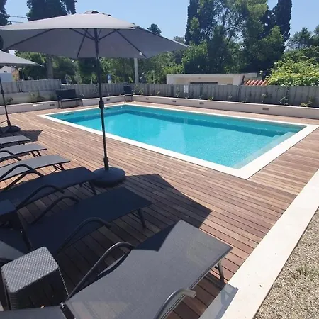 In Kastel Luksic With Balcony, Air Conditioning, W-lan, Washing Machine 5107-1 Apartment *